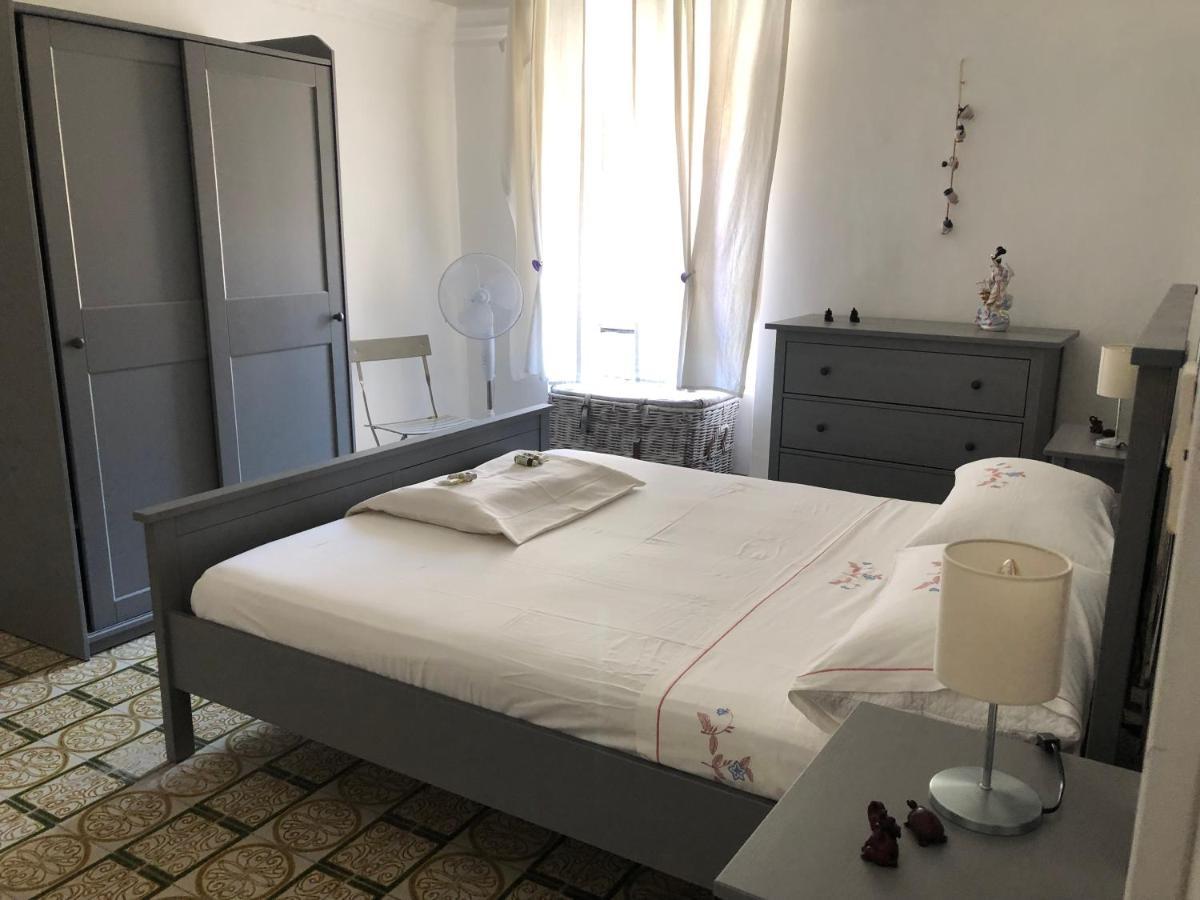 Casa Relax, Un Uliveto Sul Mare. Βίλα Diano San Pietro Εξωτερικό φωτογραφία
